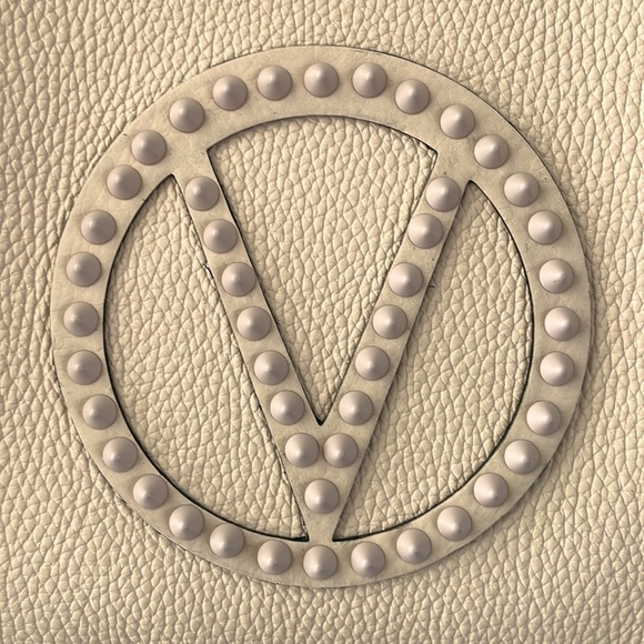 Brand New Valentino Luisa Rock Leather Chain Shoulder Bag Creamy Mousse Studded - Picture 7 of 16